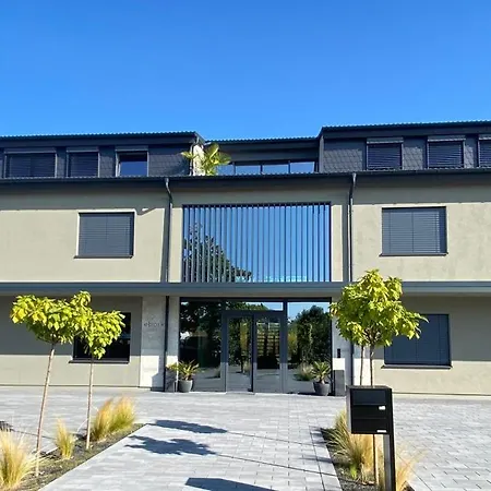Exklusive Design Magnolia Neubau *
